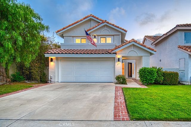 27 Palm Beach Court, Dana Point, CA 92629