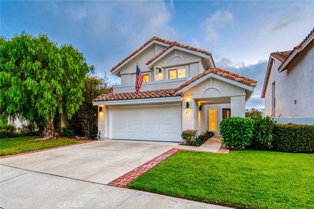 27 Palm Beach Court, Dana Point, CA 92629