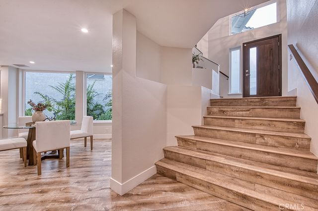 27 Palm Beach Court, Dana Point, CA 92629