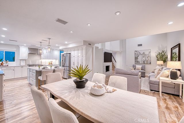 27 Palm Beach Court, Dana Point, CA 92629