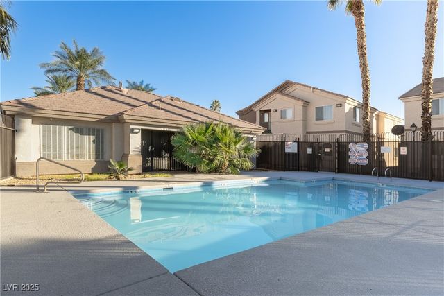 1504 Frank Aved Street 201, Las Vegas, NV 89110