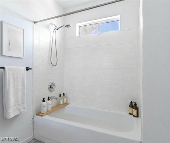 1504 Frank Aved Street 201, Las Vegas, NV 89110