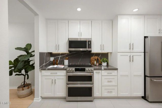 190 Arroyo Terrace 308, Pasadena, CA 91103