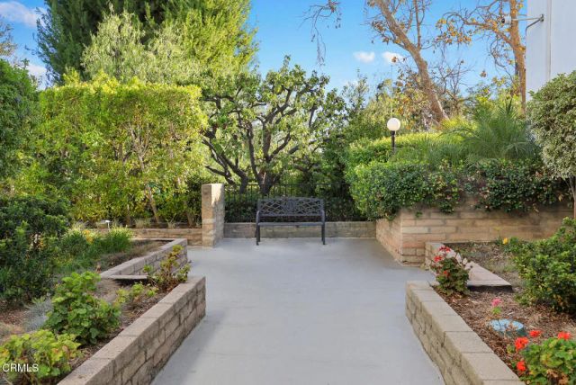 190 Arroyo Terrace 308, Pasadena, CA 91103