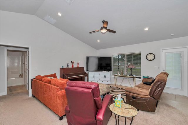 16 SPRING TRAIL, Ocala, FL 34472