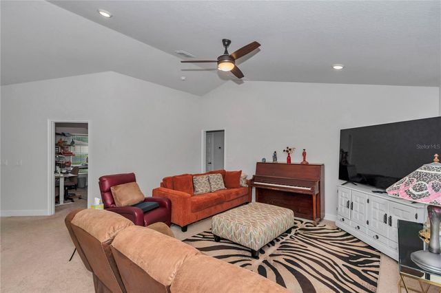 16 SPRING TRAIL, Ocala, FL 34472