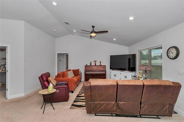 16 SPRING TRAIL, Ocala, FL 34472