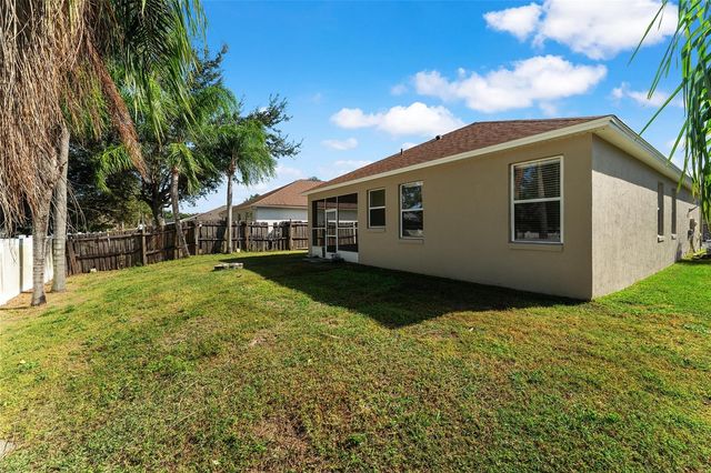 1621 MOUNTCLAIR COURT, Mount Dora, FL 32757