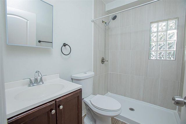 422 CHARLOTTE STREET, Winter Garden, FL 34787