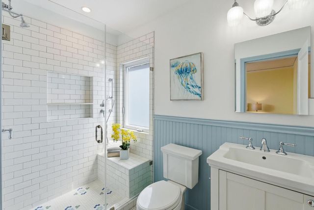 101 Edgeworth Avenue, Daly City, CA 94015