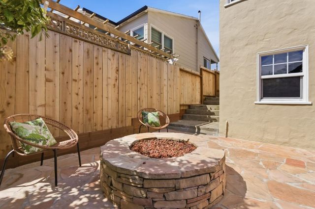 101 Edgeworth Avenue, Daly City, CA 94015