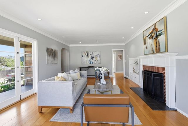 101 Edgeworth Avenue, Daly City, CA 94015