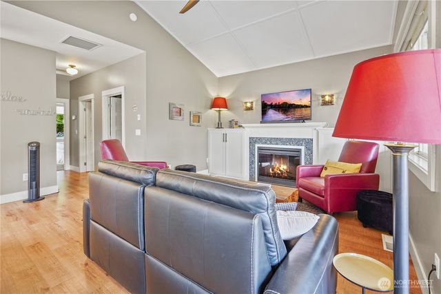 102 Firerock Lane, Oroville, WA 98844