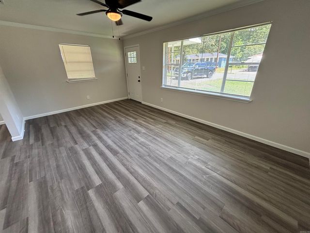 8600 Dreher, Little Rock, AR 72209