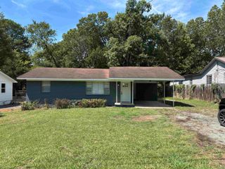 8600 Dreher, Little Rock, AR 72209