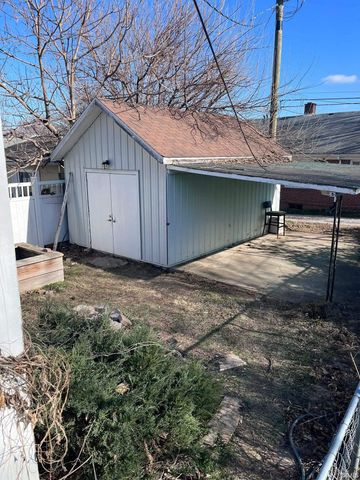 1913 N Heidelbach Avenue, Evansville, IN 47711