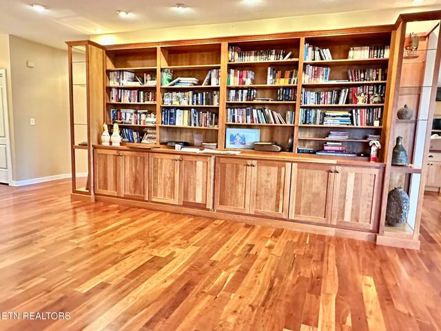 2562 Liberty Rd, Talbott, TN 37877