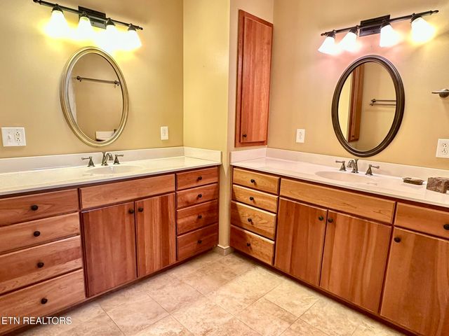 2562 Liberty Rd, Talbott, TN 37877