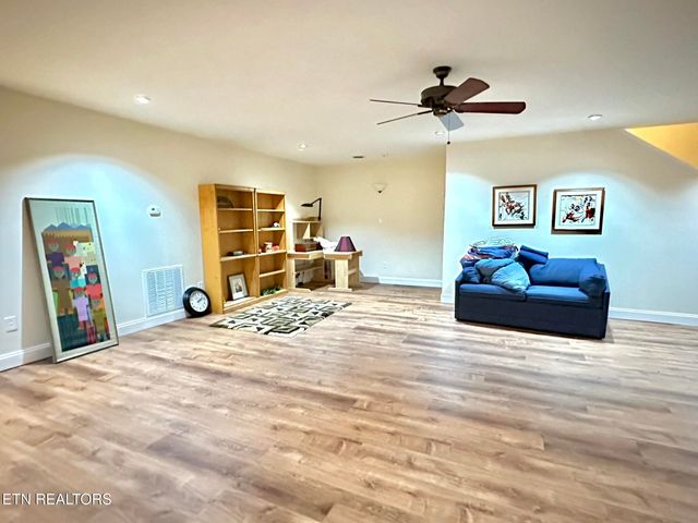 2562 Liberty Rd, Talbott, TN 37877