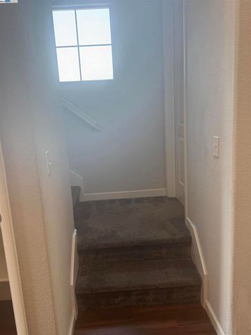 720 Grand Terrace, Hayward, CA 94541