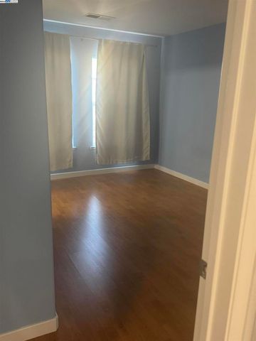 720 Grand Terrace, Hayward, CA 94541