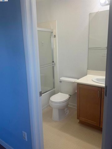 720 Grand Terrace, Hayward, CA 94541