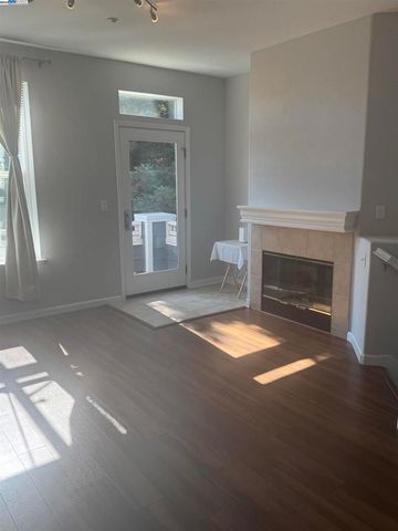 720 Grand Terrace, Hayward, CA 94541