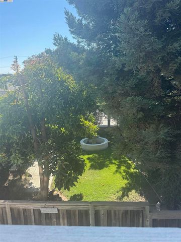 720 Grand Terrace, Hayward, CA 94541