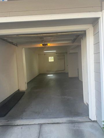 720 Grand Terrace, Hayward, CA 94541