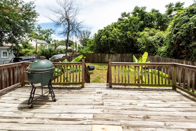 93 Romney Street, Charleston, SC 29403
