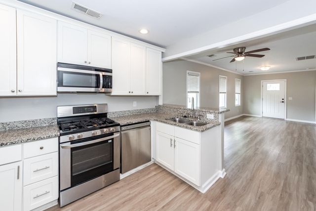 93 Romney Street, Charleston, SC 29403