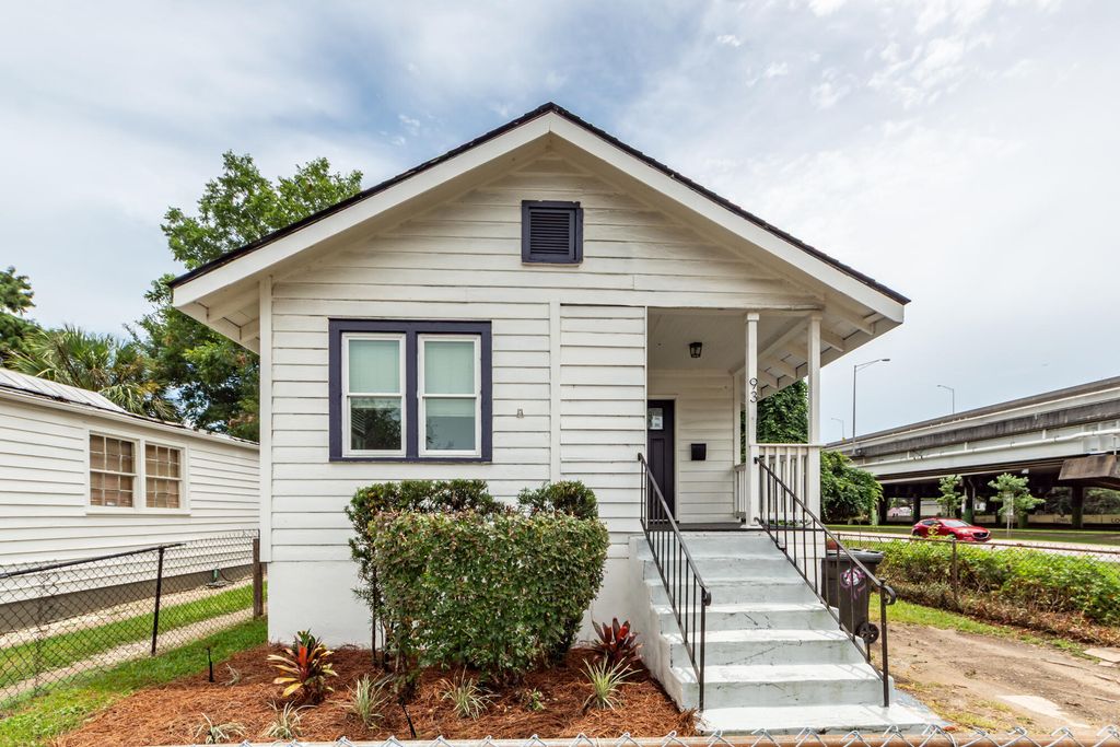 93 Romney Street, Charleston, SC 29403