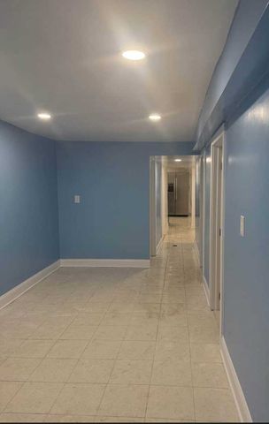 3931 W Grenshaw Street, Chicago, IL 60624