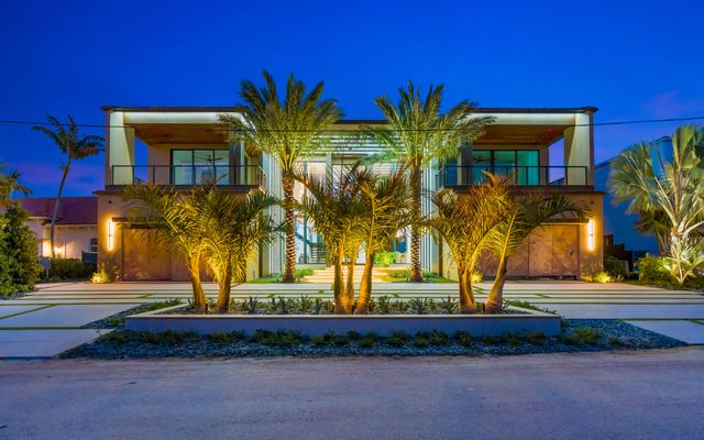 19696 Harbor Road N, Jupiter, FL 33469