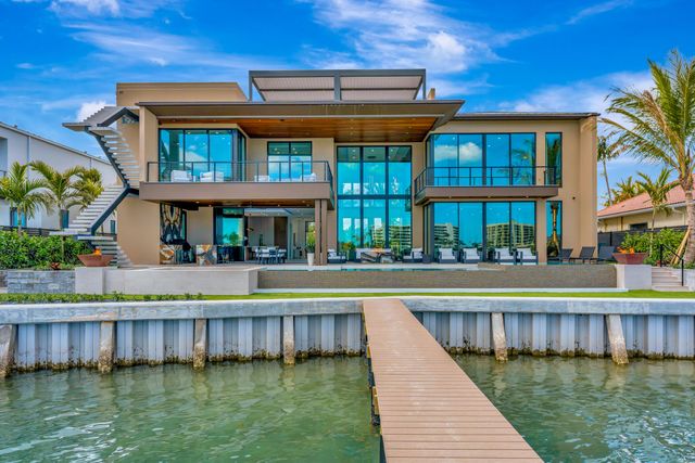 19696 Harbor Road N, Jupiter, FL 33469