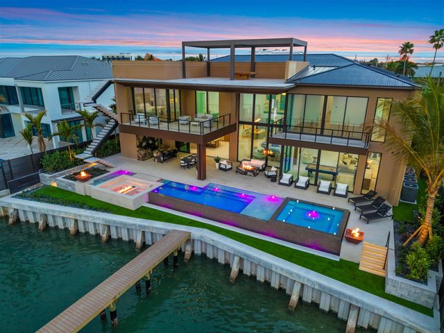 19696 Harbor Road N, Jupiter, FL 33469