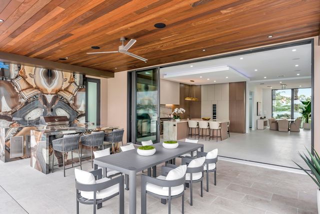 19696 Harbor Road N, Jupiter, FL 33469