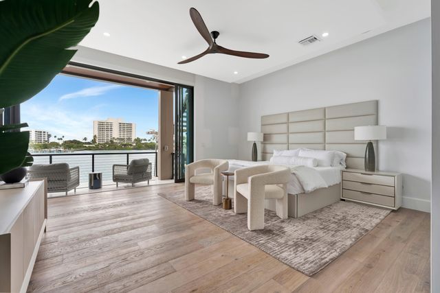 19696 Harbor Road N, Jupiter, FL 33469