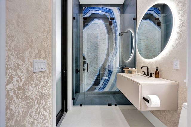 19696 Harbor Road N, Jupiter, FL 33469