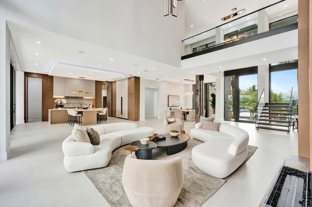 19696 Harbor Road N, Jupiter, FL 33469