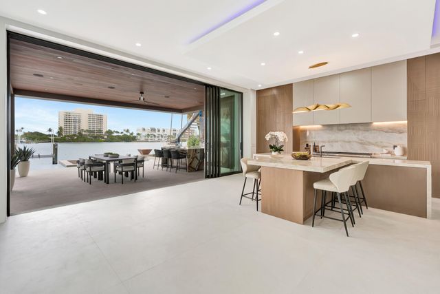 19696 Harbor Road N, Jupiter, FL 33469