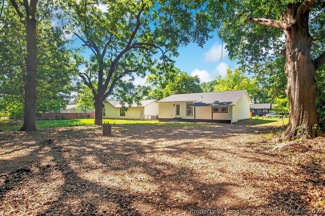 6416 Winter Park Drive, Fayetteville, NC 28304