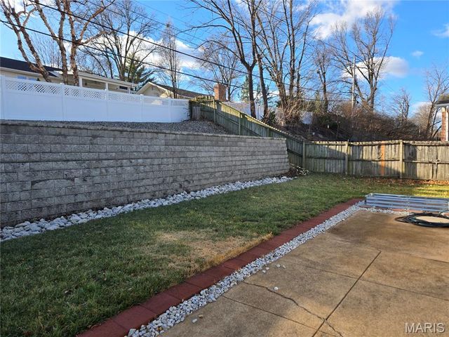 11706 Holly Springs Drive, Unincorporated, MO 63146