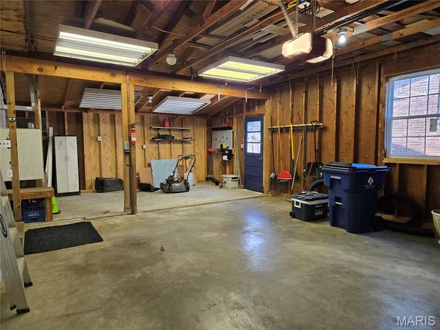 11706 Holly Springs Drive, Unincorporated, MO 63146