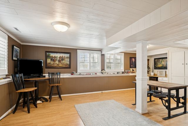 614 West Street, Libertyville, IL 60048