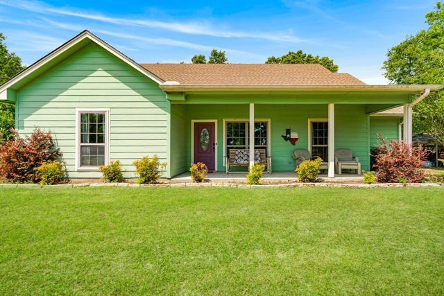 690 County Road 15560, Paris, TX 75462