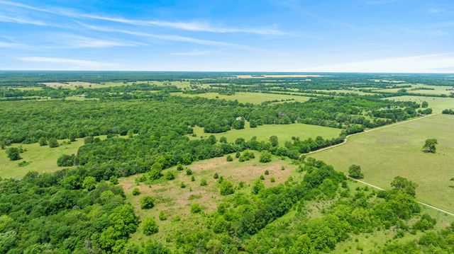 690 County Road 15560, Paris, TX 75462
