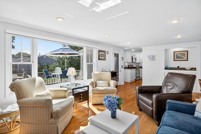 35 Shore Drive, Mashpee, MA 02649