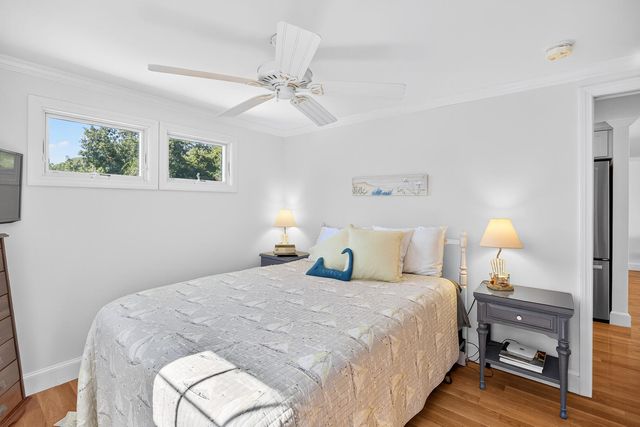 35 Shore Drive, Mashpee, MA 02649