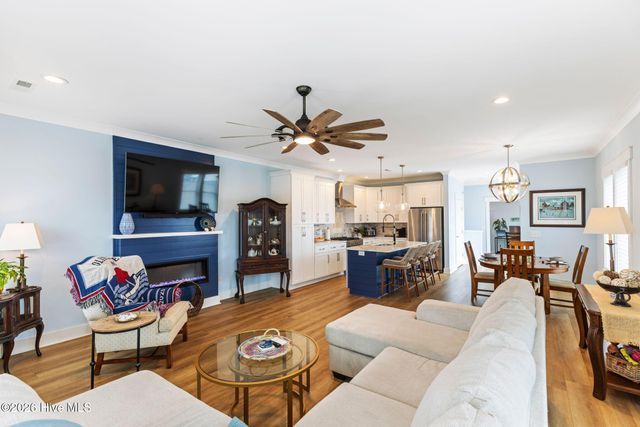 304 Birmingham Avenue Unit 1, Carolina Beach, NC 28428